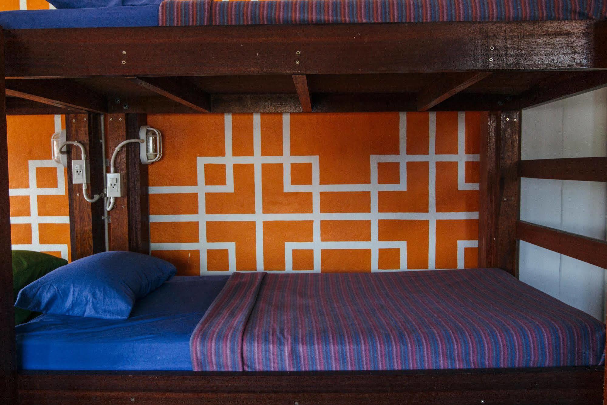 Zion Hostel Chiang Mai Exteriör bild