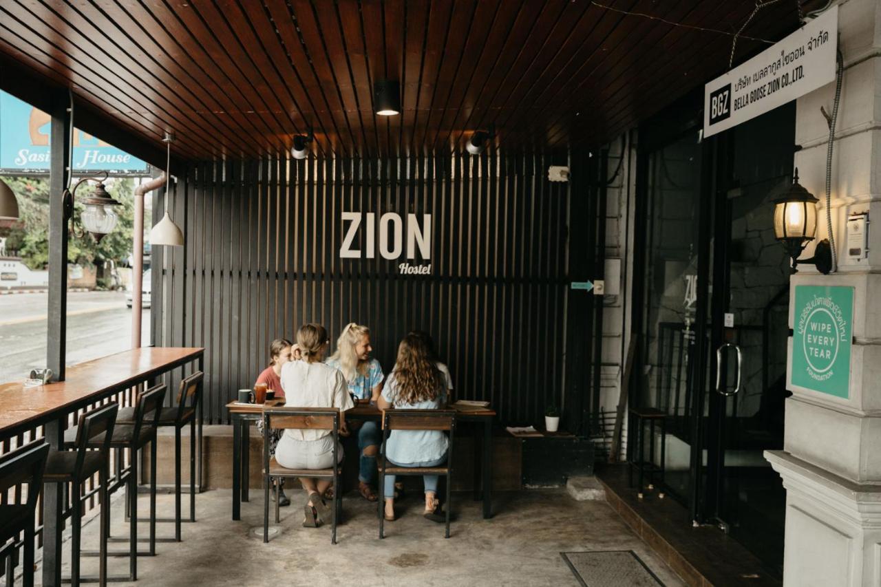 Zion Hostel Chiang Mai Exteriör bild